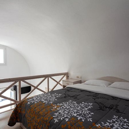 Caldera Butterfly Villas Mesaria Extérieur photo